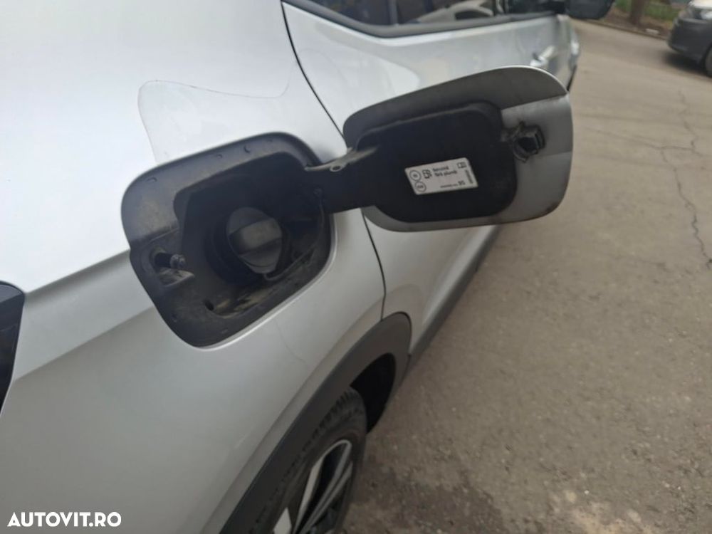 Volkswagen T-Cross 1.0 TSI Life - 25