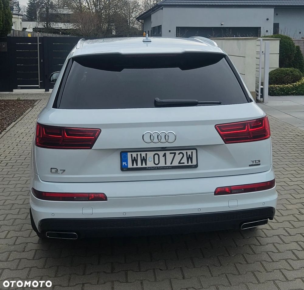 Audi Q7 - 8