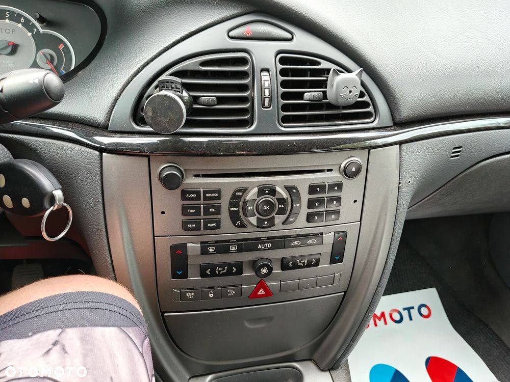 Citroën C5 HDi 135 Exclusive - 25