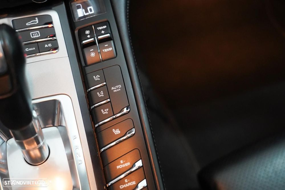 Porsche Panamera S E-Hybrid - 15