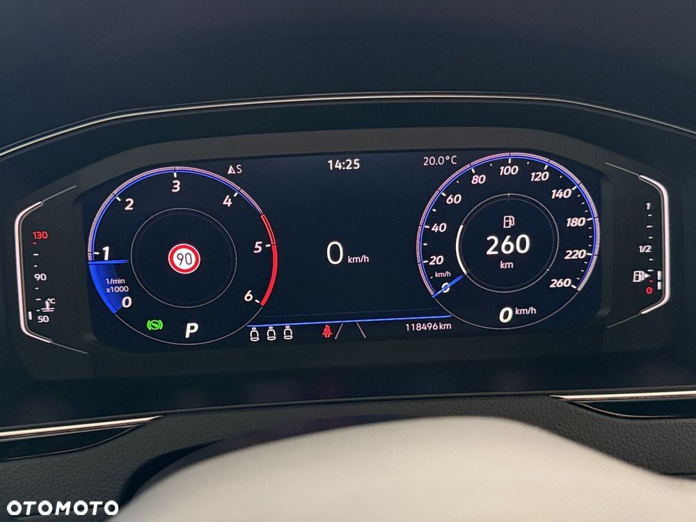 Volkswagen Passat Variant - 25
