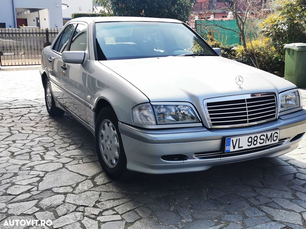 Mercedes-Benz C - 5