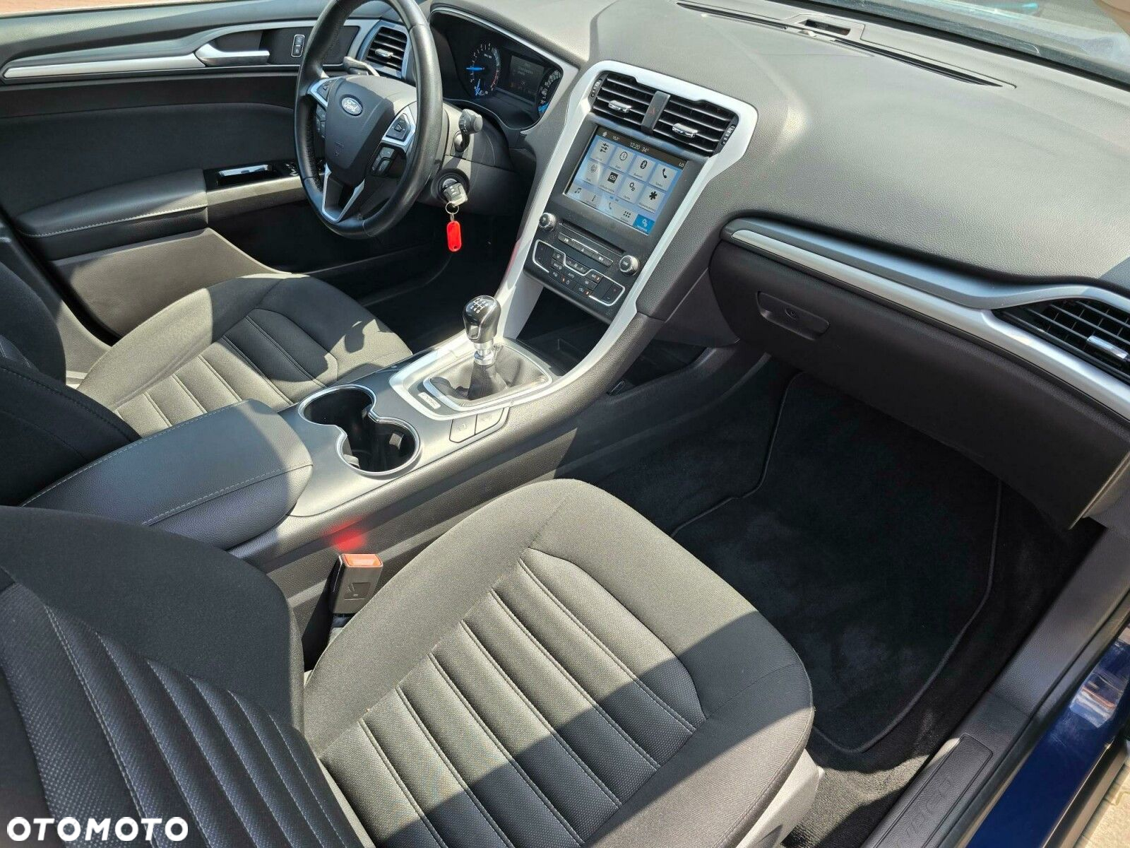 Ford Mondeo 1.5 EcoBoost Trend - 15