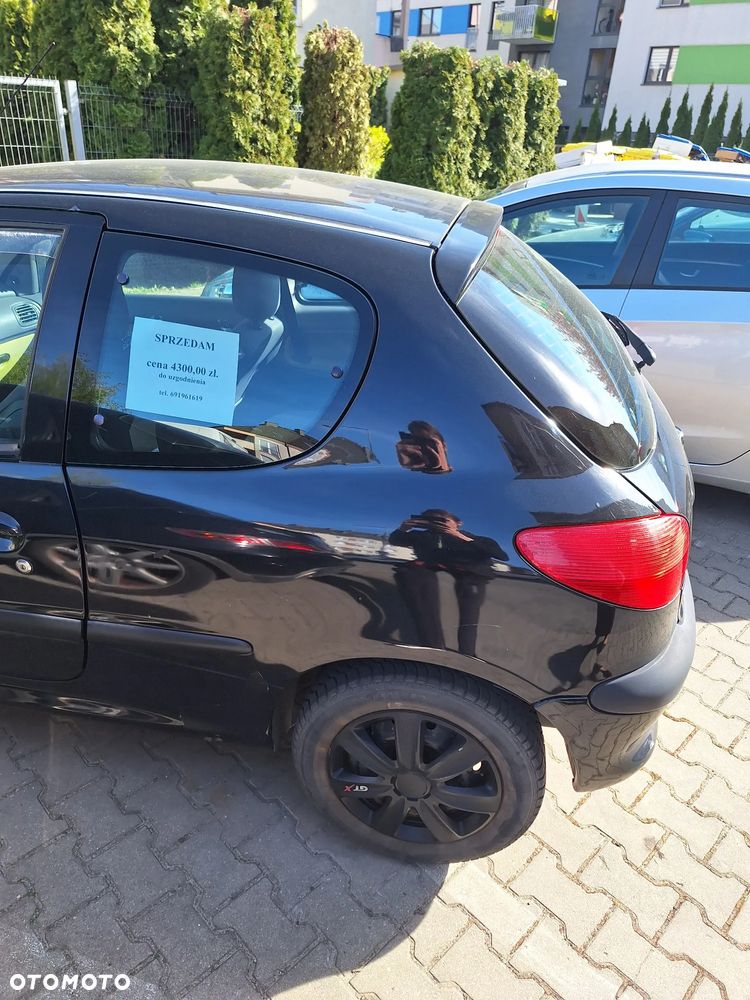 Peugeot 206 1.1 Color-Line - 3