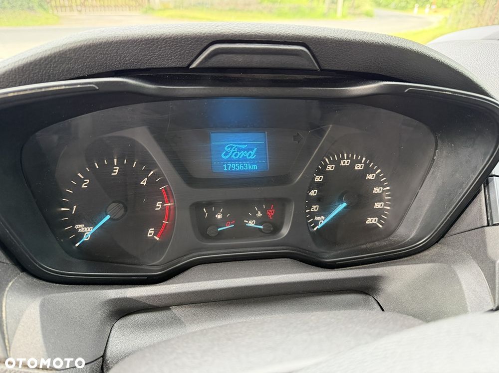 Ford TRANSIT - 11