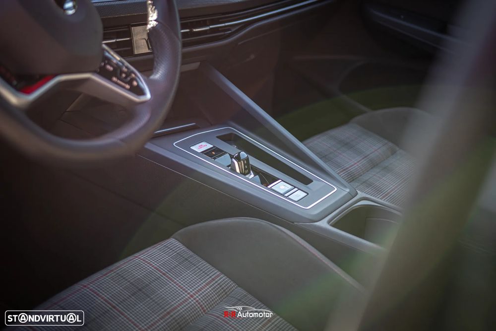 VW Golf 2.0 TSI GTI DSG Performance - 29