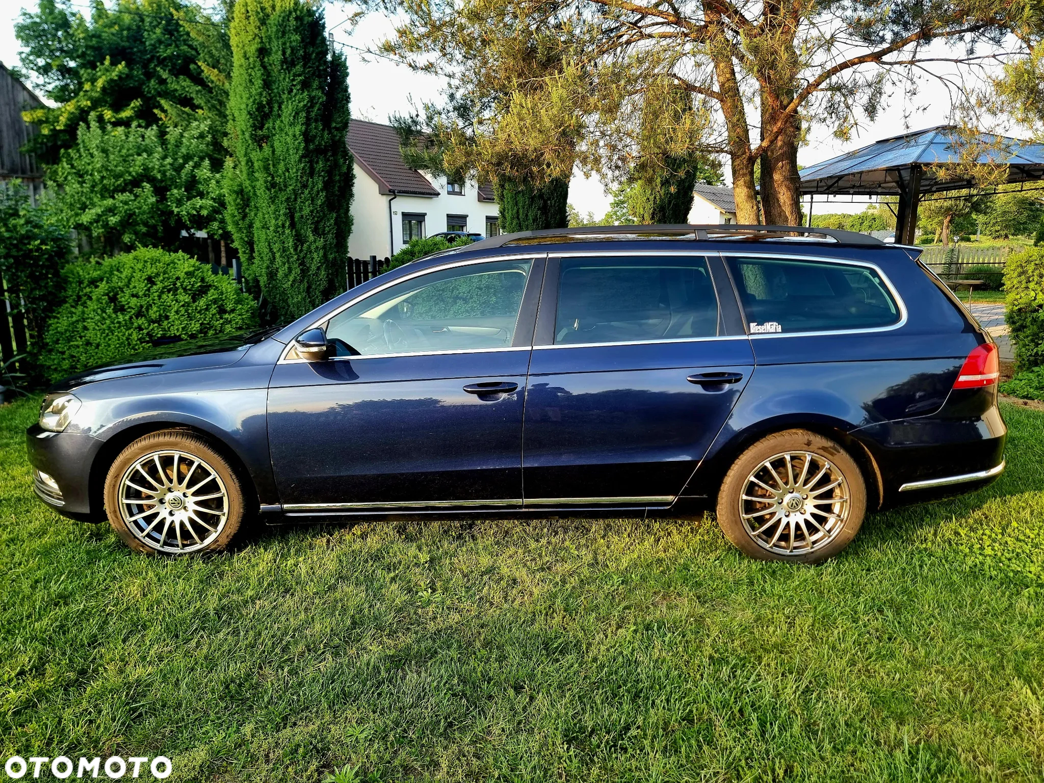 Volkswagen Passat 1.6 TDI DPF BlueMot Highline - 7