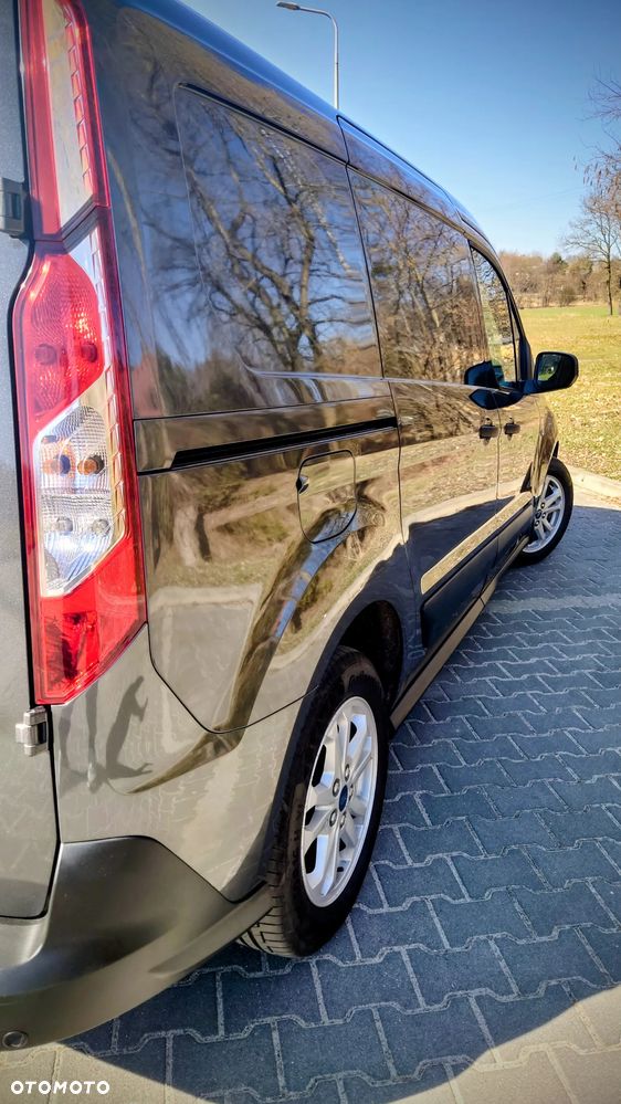 Ford Transit Connect - 18