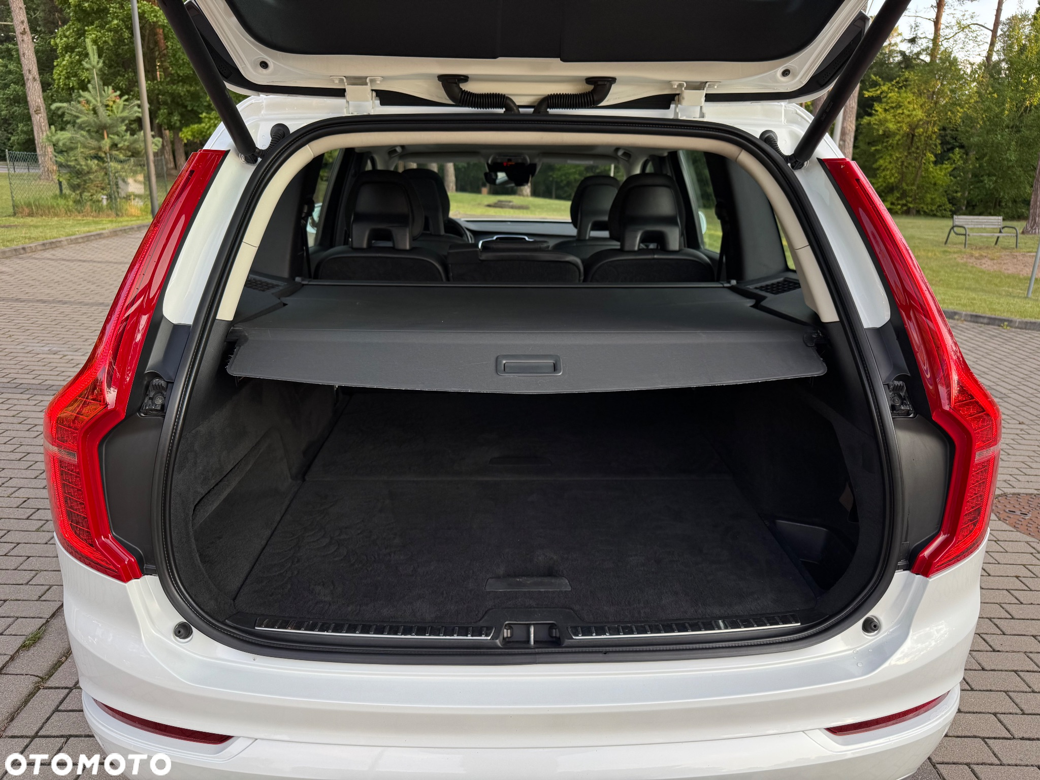 Volvo XC 90 D5 AWD Momentum - 31