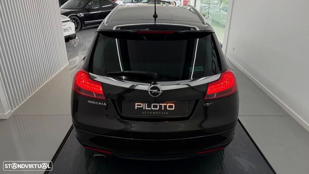 Opel Insignia Sports Tourer - 7