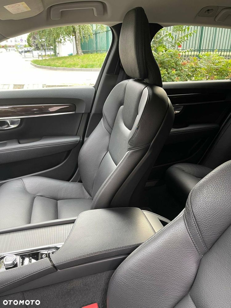 Volvo V90 - 4