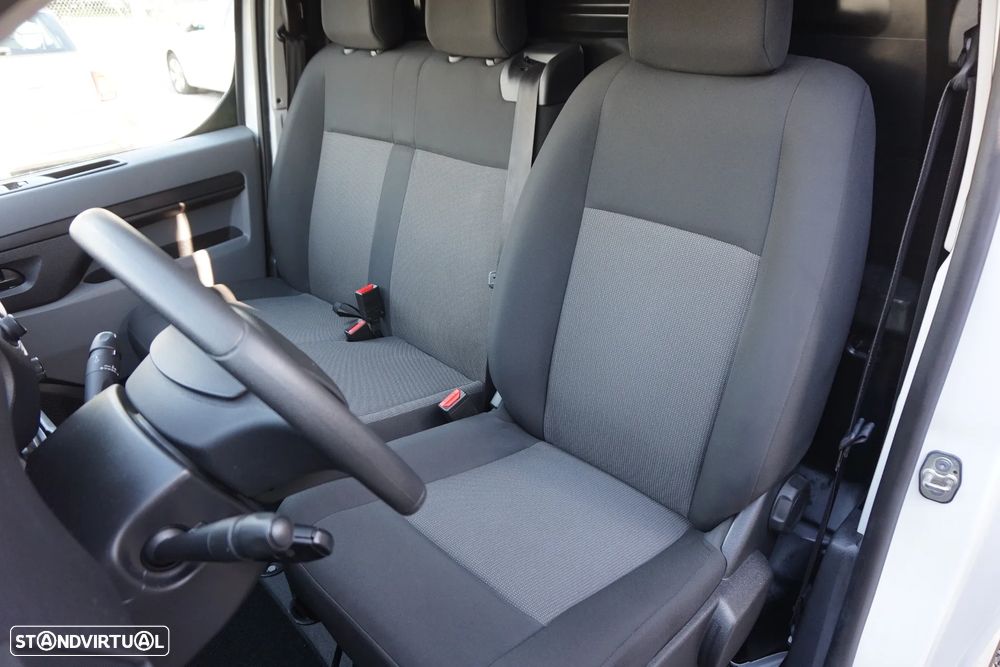 Opel Vivaro 2.0 cdti 145 L3H1 Essentia IVA dedutível - 23