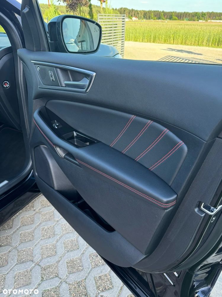 Ford Edge 2.0 EcoBlue Twin-Turbo 4WD ST-Line - 15