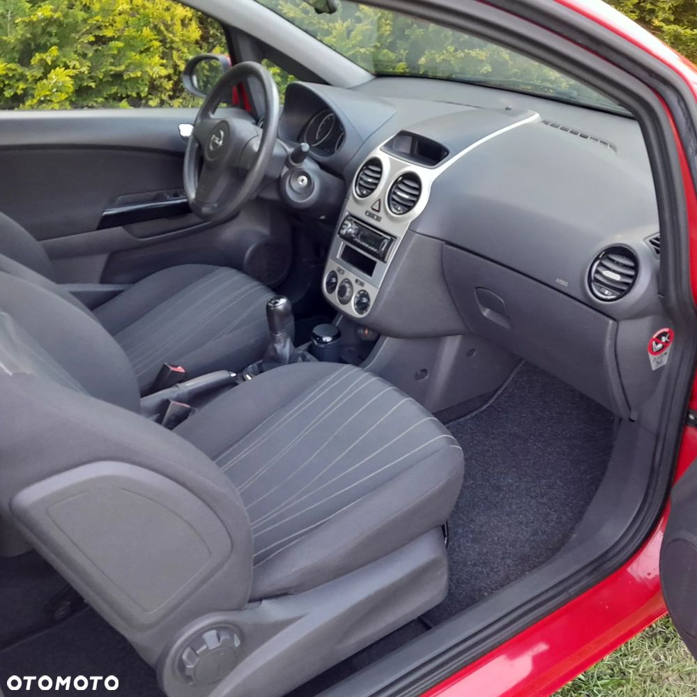 Opel Corsa 1.2 16V - 10