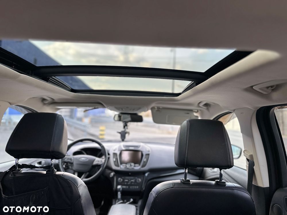Ford Escape 2.0 EcoBoost AWD Titanium - 6
