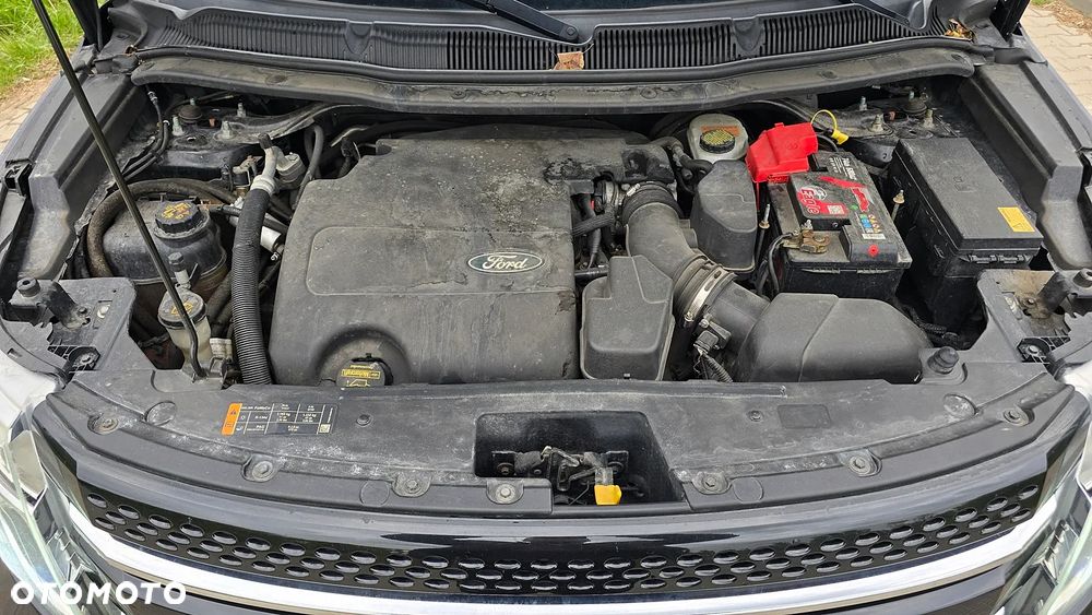 Ford Explorer - 35