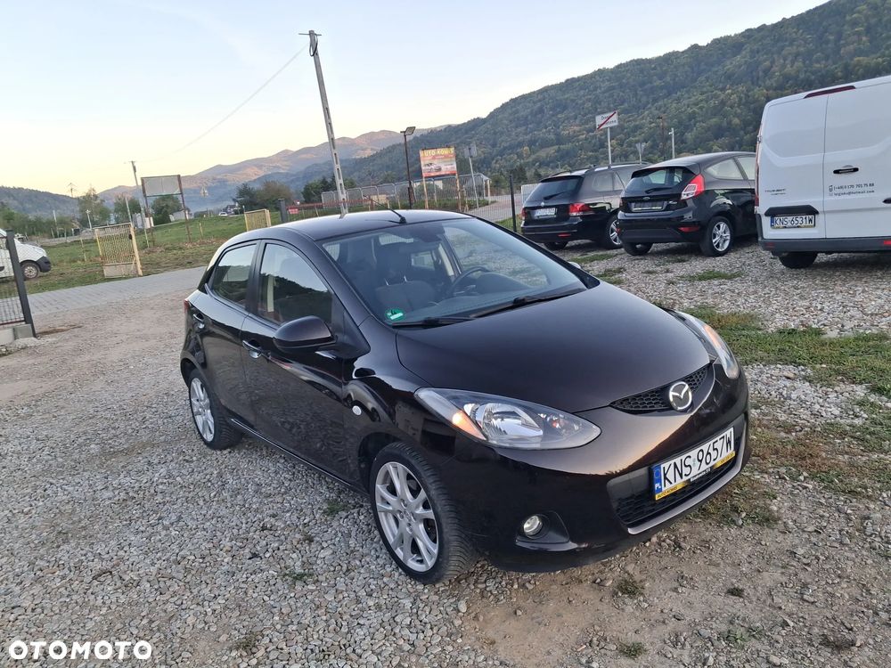 Mazda 2 - 3