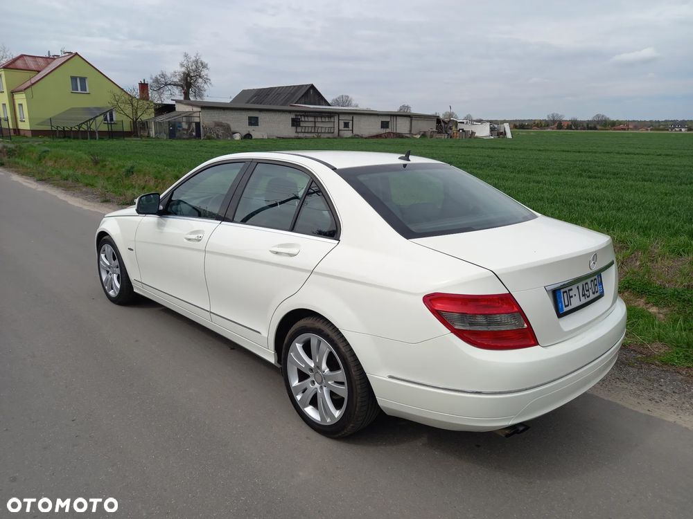 Mercedes-Benz Klasa C 200 CDI Avantgarde - 14