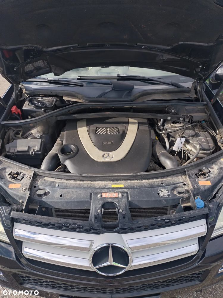 Mercedes-Benz GL 500 - 13