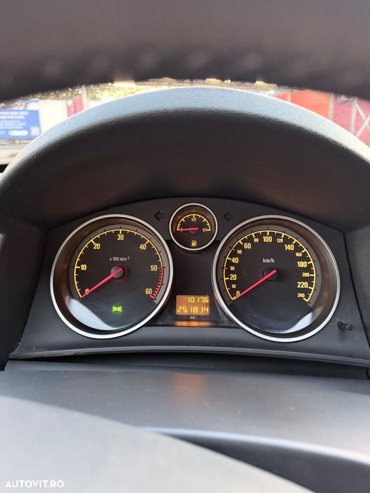 Opel Astra Classic III 1.7 CDTI - 8