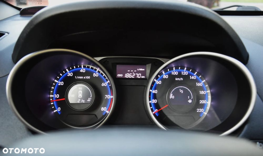 Hyundai ix35 - 18