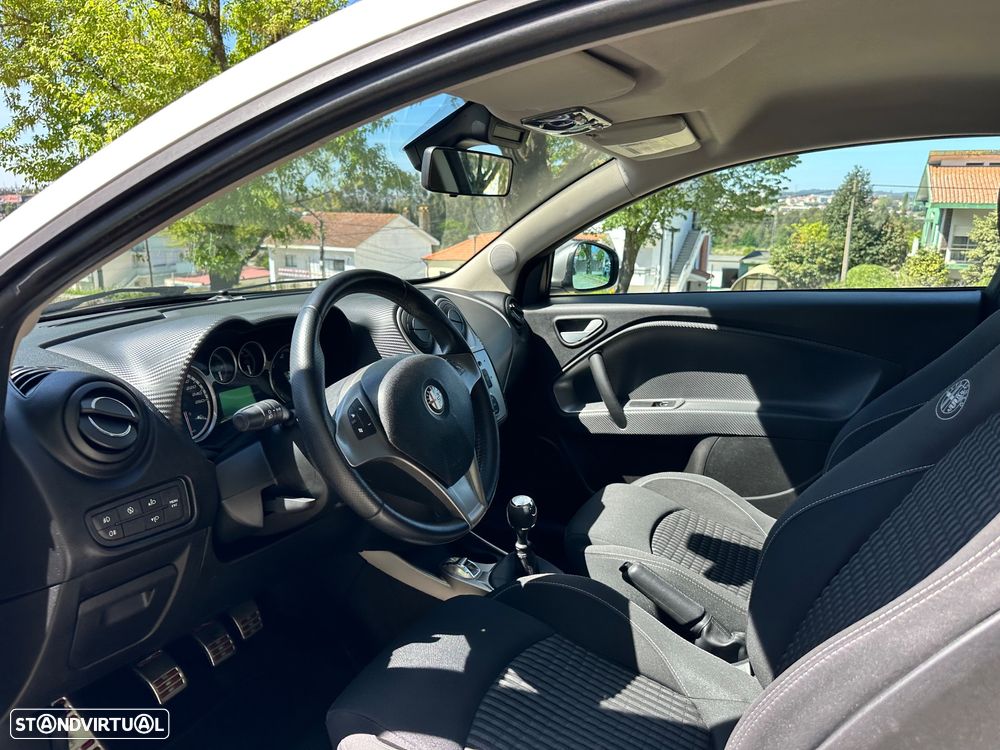 Alfa Romeo MiTo 1.3 JTD Distinctive - 19