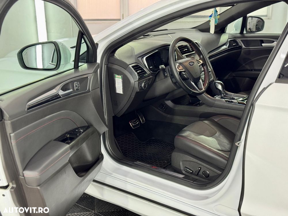 Ford Mondeo 2.0 TDCi Powershift AWD ST Line High - 9