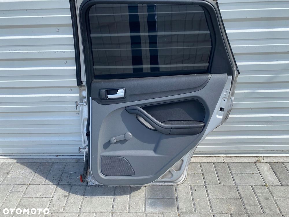 drzwi prawy tył prawe tylnie ford focus mk2 lift kod lakieru: 03 kombi eu - 11
