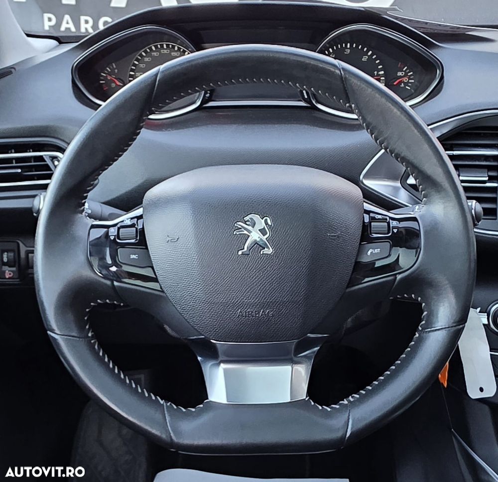 Peugeot 308 - 22