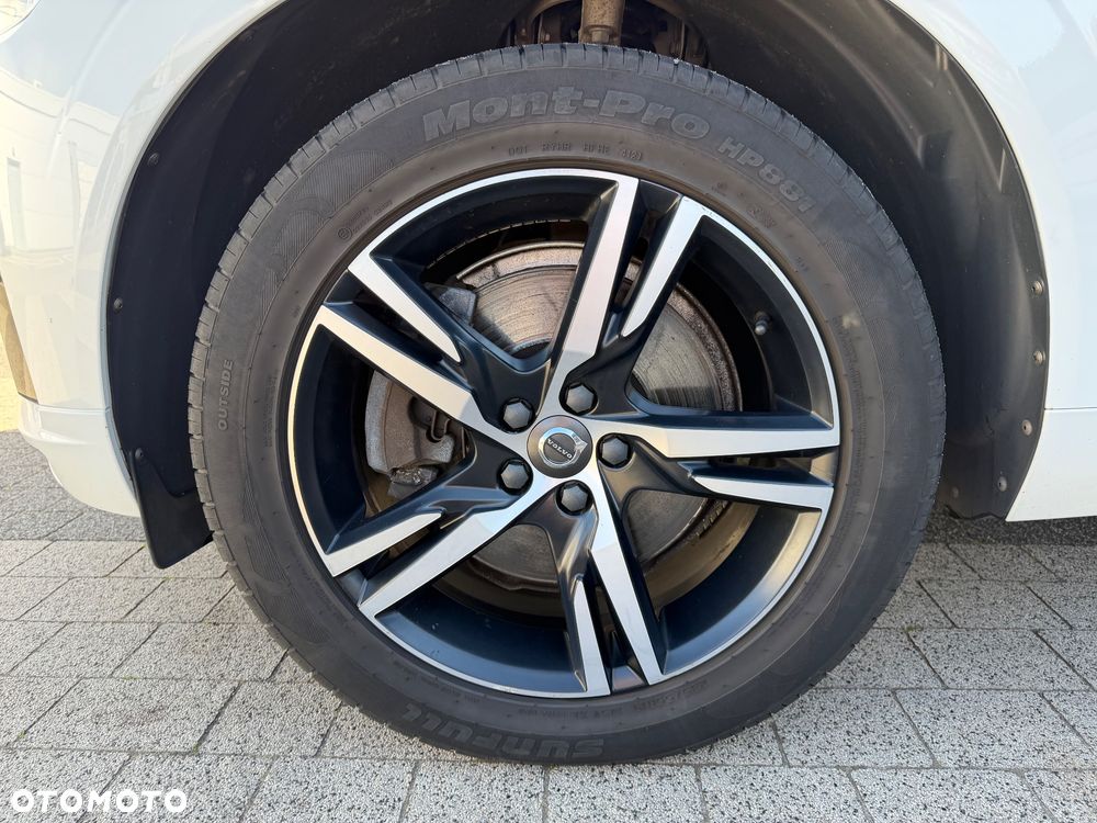 Volvo XC 60 D4 SCR AWD R-Design - 20