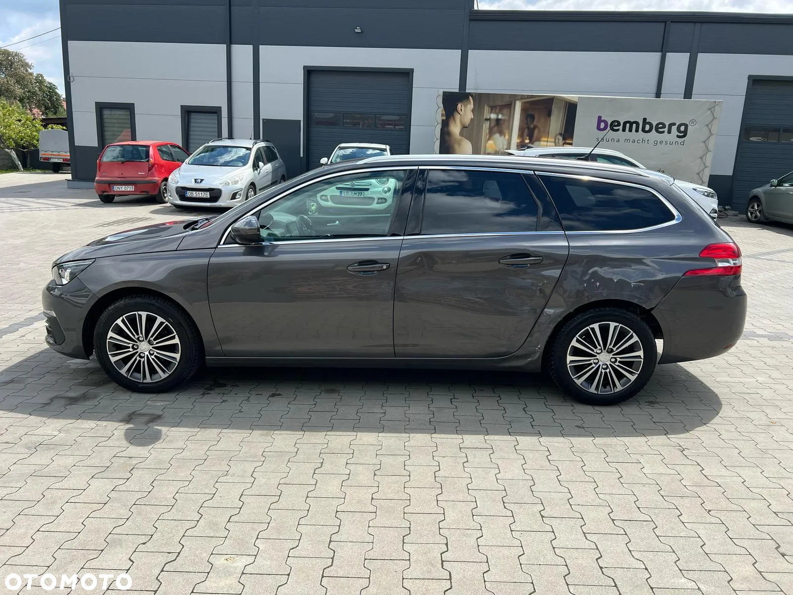 Peugeot 308 1.5 BlueHDi Active S&S EAT6 - 6