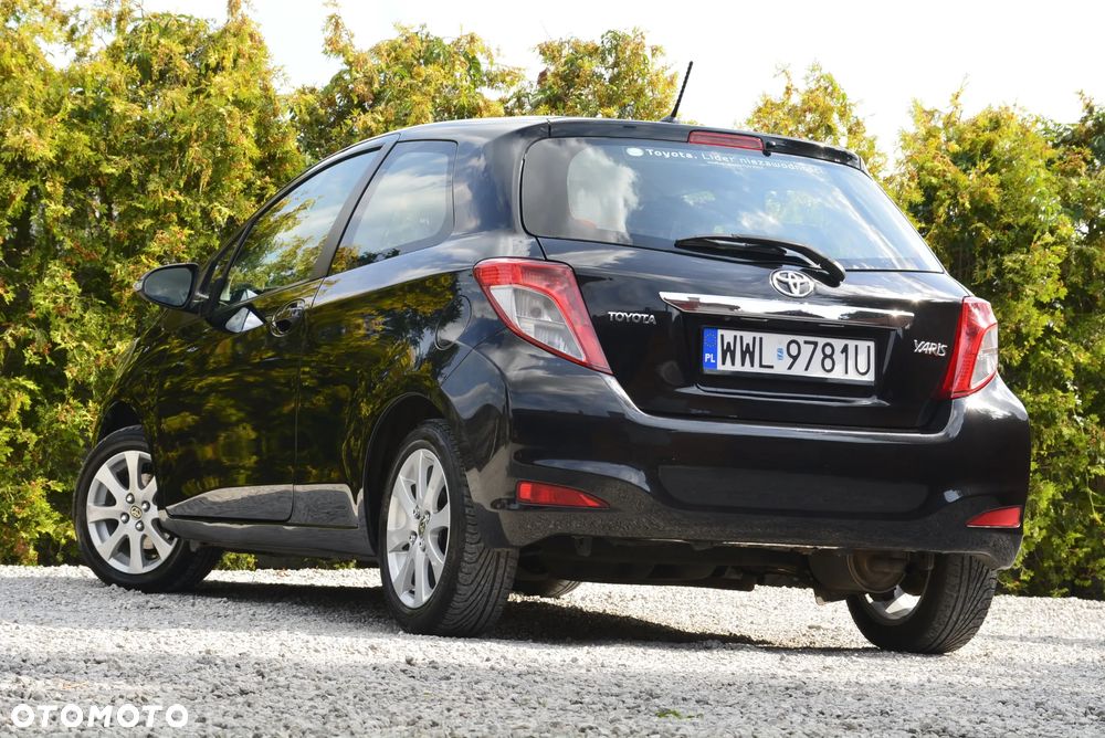 Toyota Yaris 1.0 Premium - 8