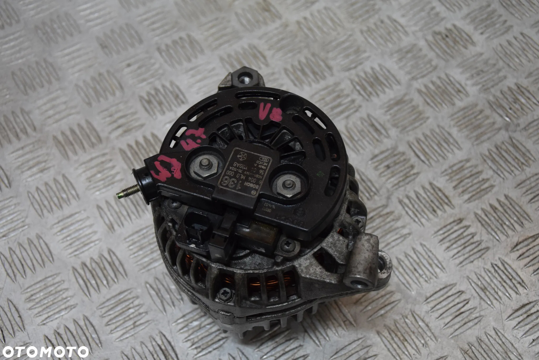JEEP GRAND CHEROKEE WJ 4.7 V8 ALTERNATOR - 2
