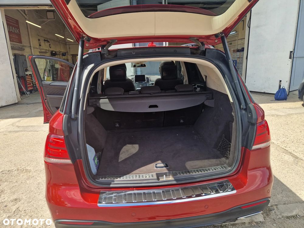 Mercedes-Benz GLE 350 d 4-Matic - 9