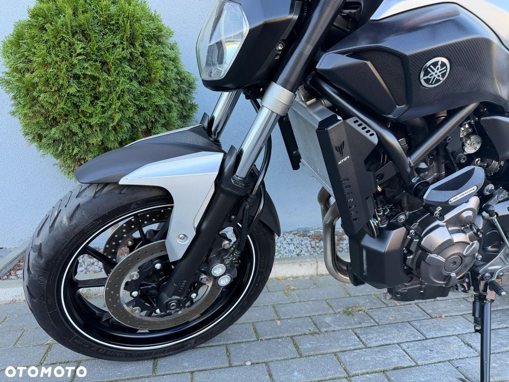 Yamaha MT - 35