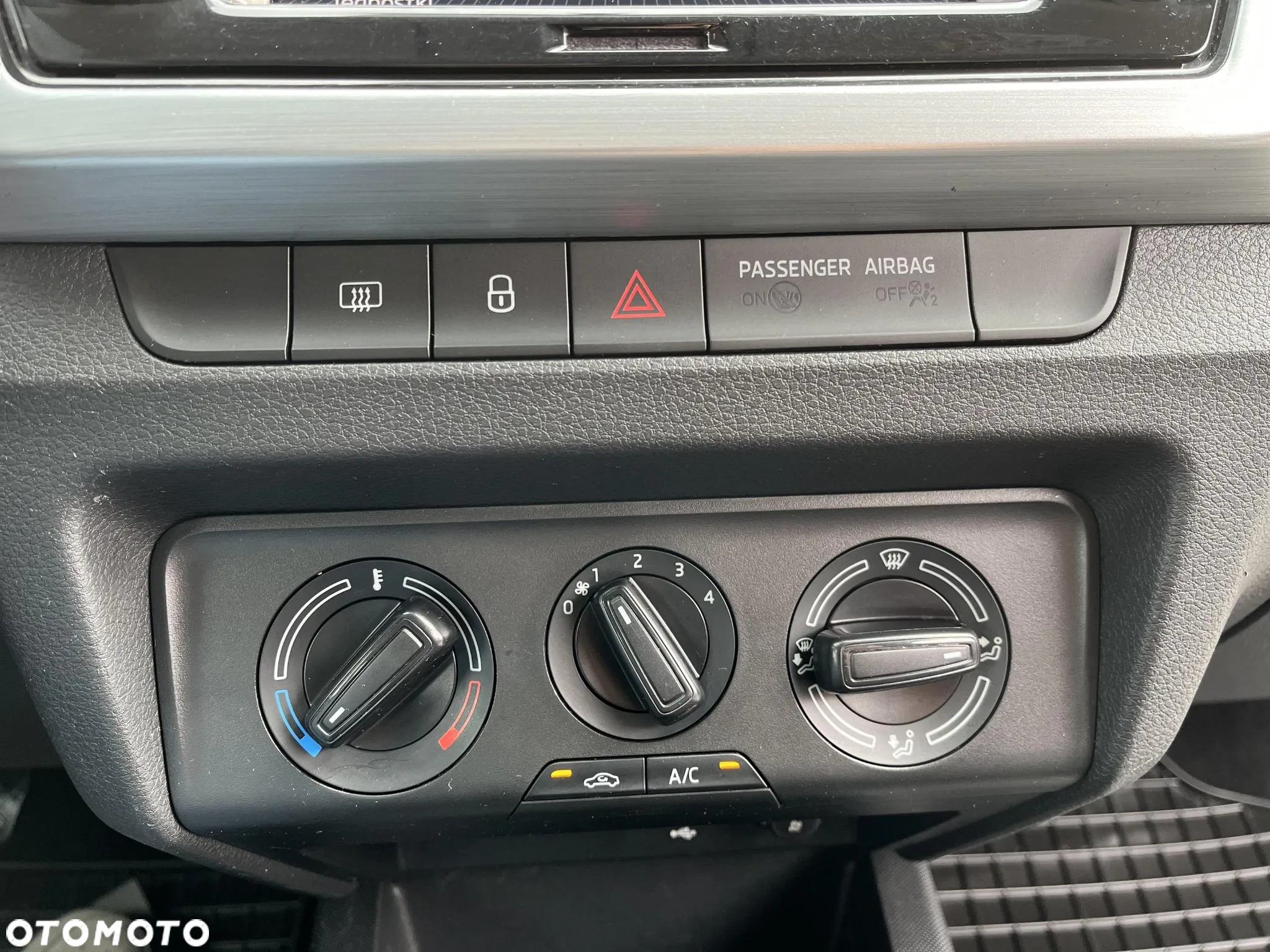 Skoda Fabia 1.0 TSI Ambition - 26
