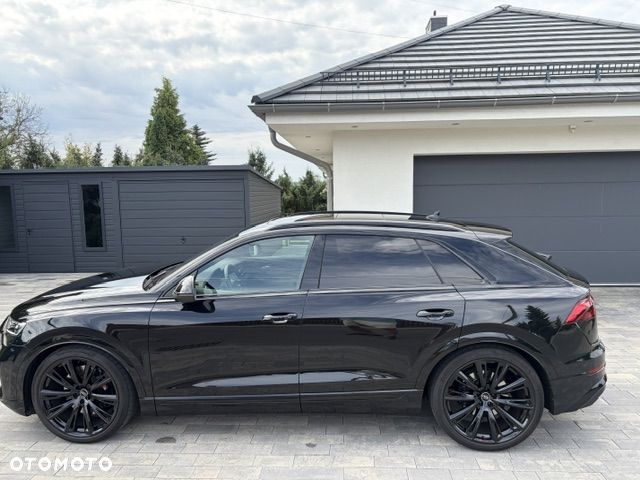 Audi SQ8 - 2