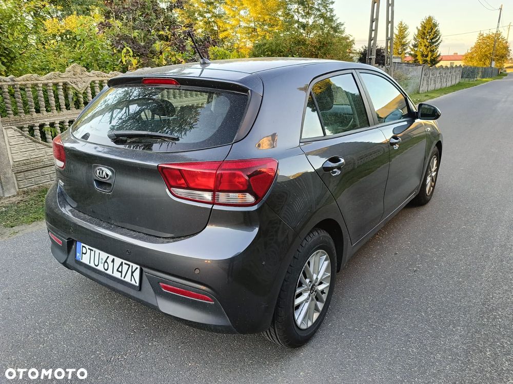 Kia Rio 2017 photo 3