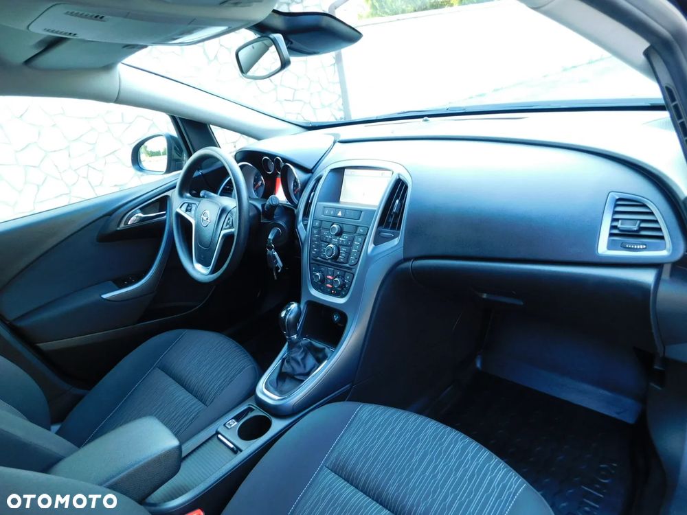 Opel Astra 1.4 Turbo Innovation - 12