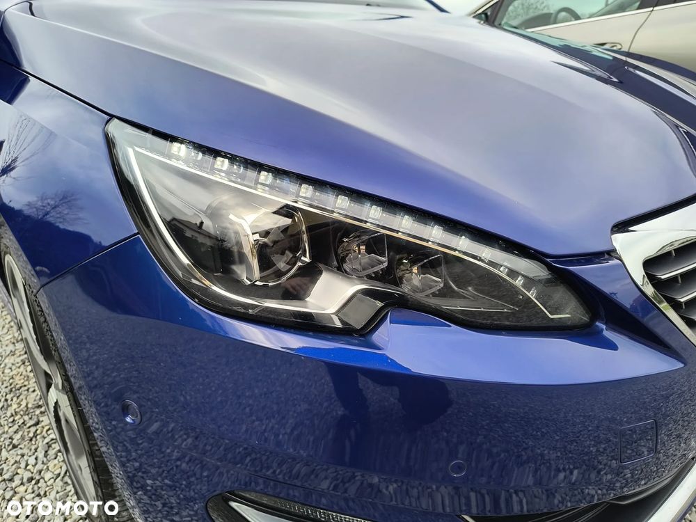 Peugeot 308 BlueHDi 180 EAT6 GT - 8