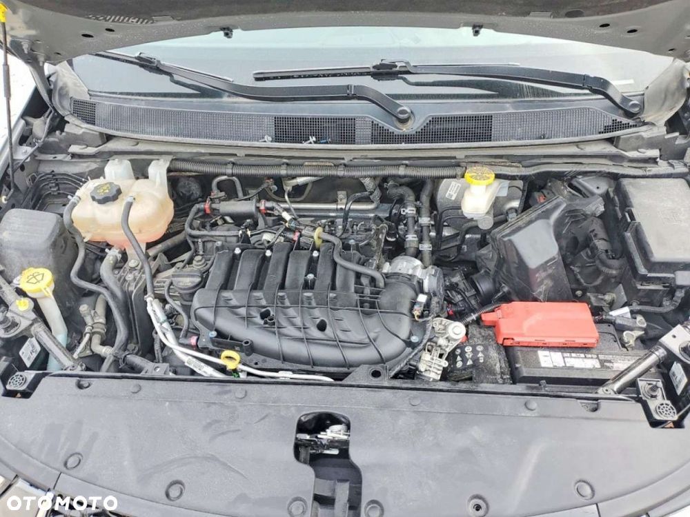 Chrysler Pacifica - 13