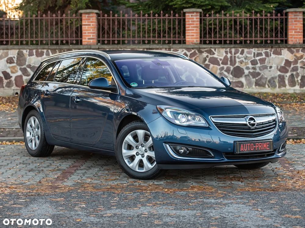 Opel Insignia - 1