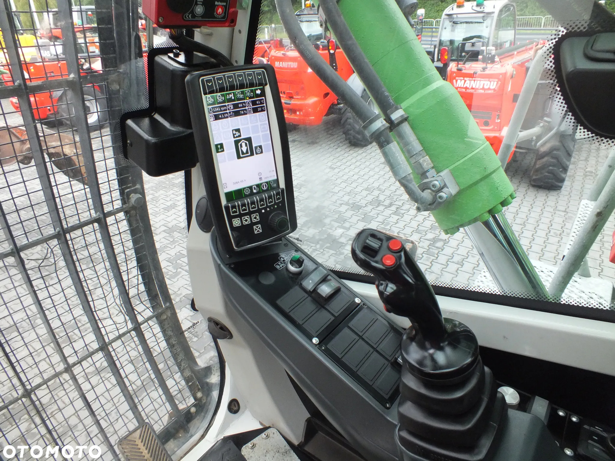 Sennebogen 817e - 11