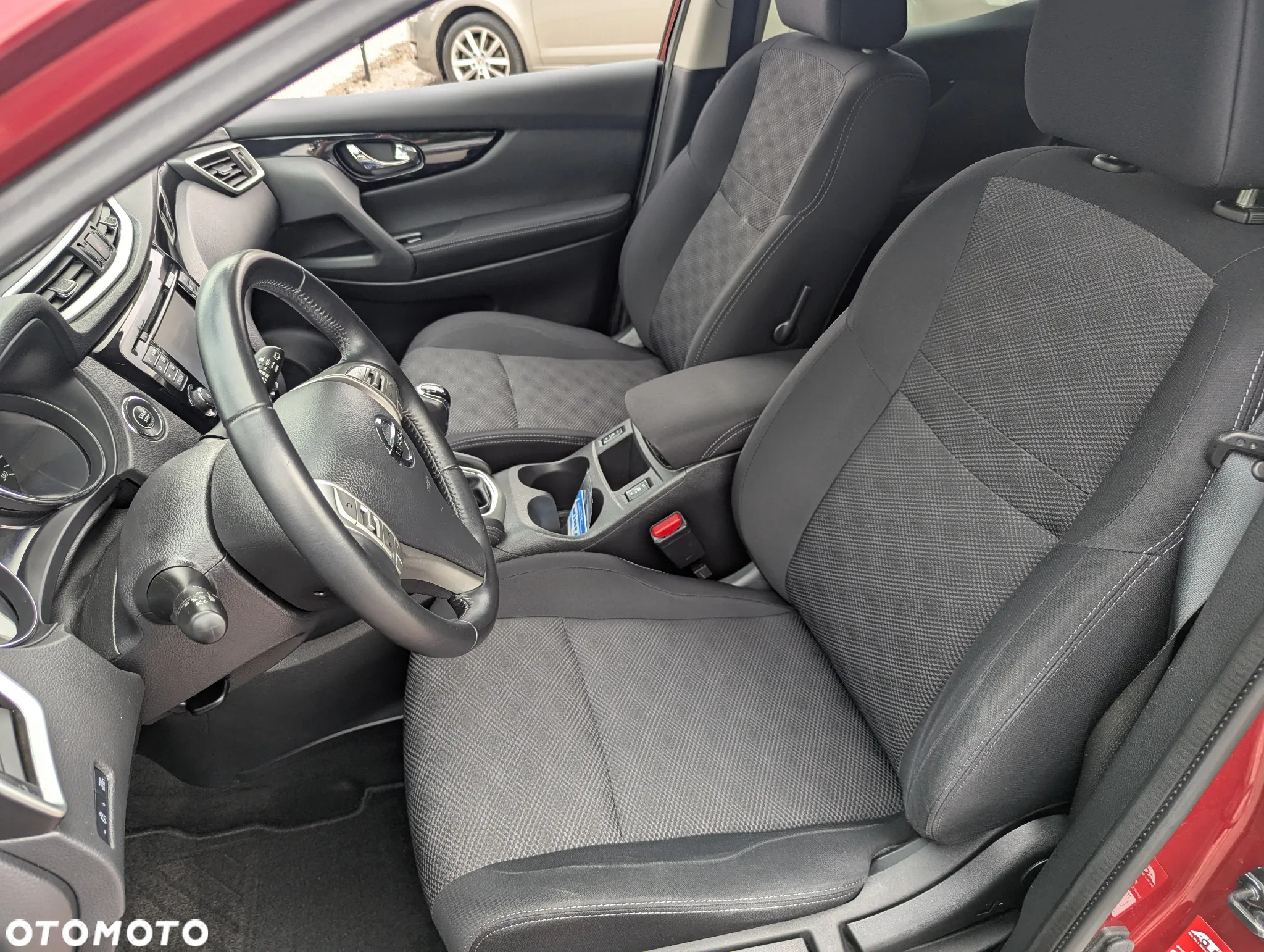 Nissan Qashqai 1.2 DIG-T N-Connecta - 10