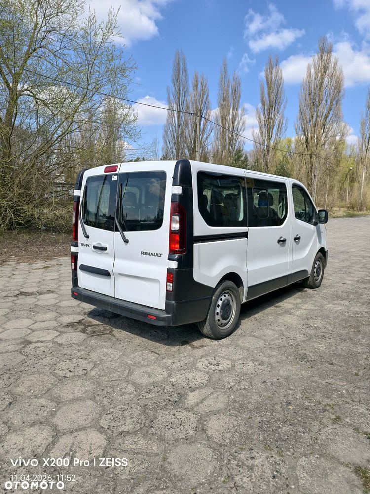 Renault Trafic - 12