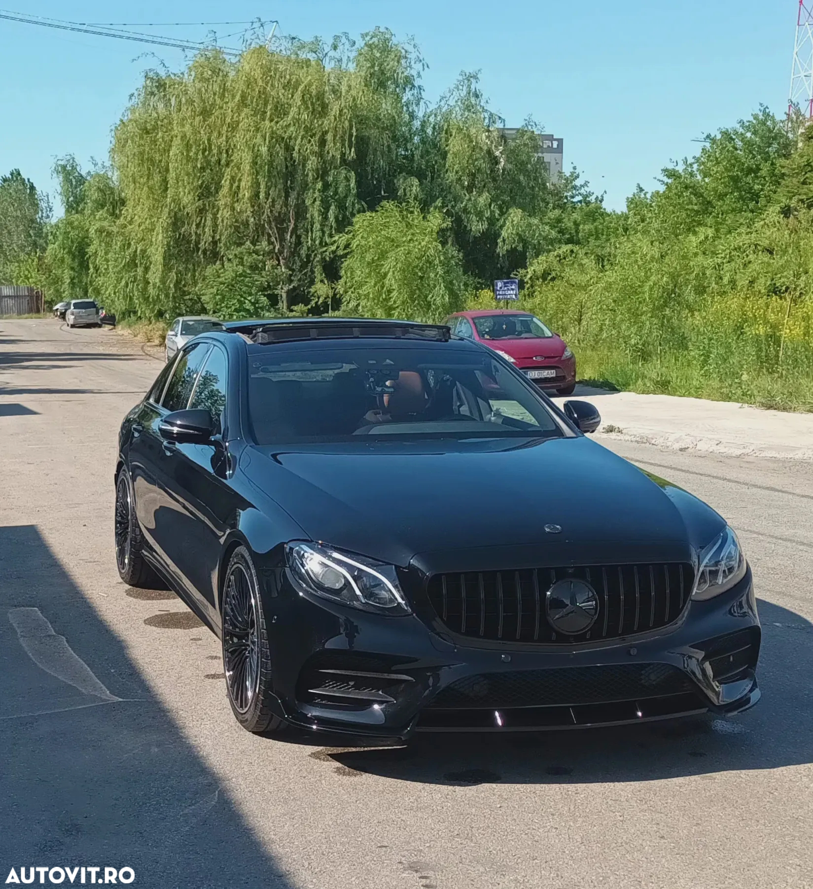 Mercedes-Benz E 220 d 9G-TRONIC AMG Line - 34