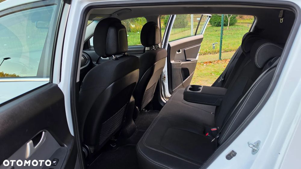 Kia Sportage 1.6 GDI Business Line 2WD - 33