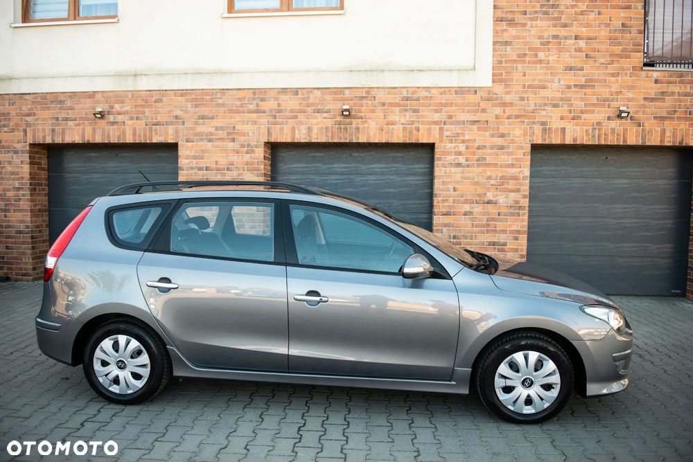 Hyundai i30 1.4 Blue Comfort - 11