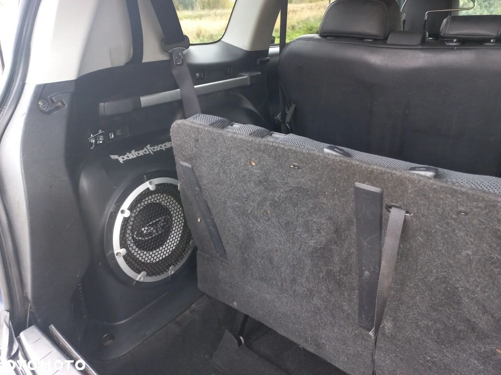 Mitsubishi Outlander - 21