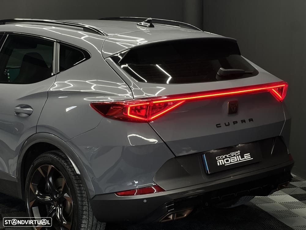 Cupra Formentor 1.4 e-Hybrid DSG VZ - 8